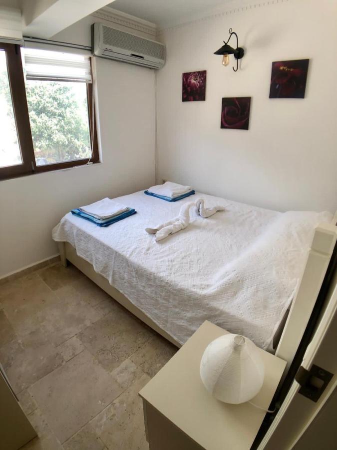 Amazing 2 Bedroom Penthouse! *
