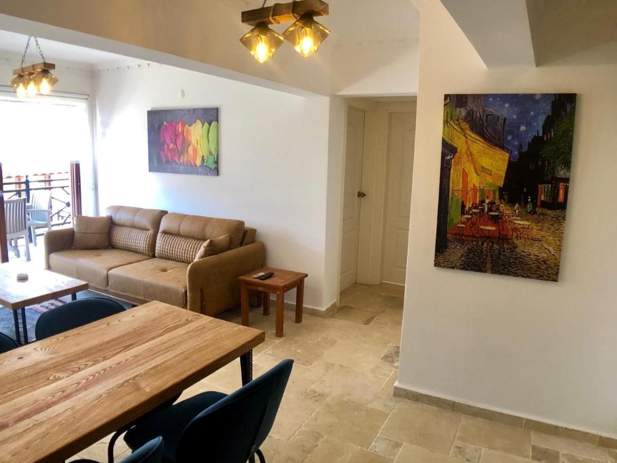 Appartement Amazing 2 Bedroom Penthouse!
